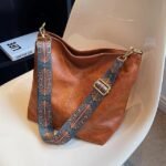 Men's Women's Crossbody Bag Bucket Bag PU Leather - Image 3