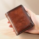 Men's Large Capacity RFID Blocking Cowhide Leather Wallet - Image 5