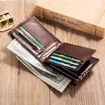Men's Vintage Brown Genuine Leather RFID Blocking Bifold - Image 2