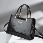 Women's Black Crocodile Pattern Leather Handbag | Elegant - Image 4